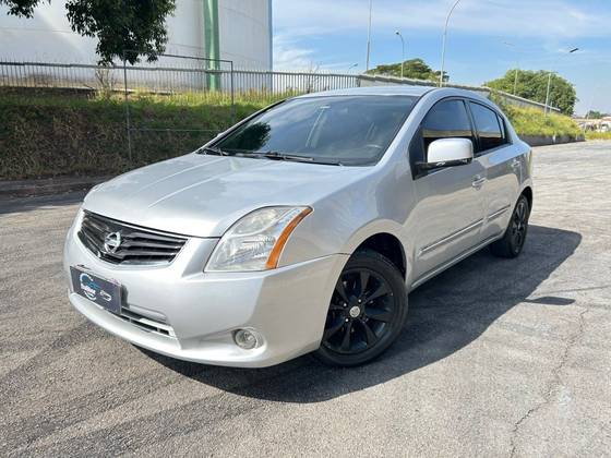 NISSAN SENTRA 2.0 16V FLEX 4P AUTOMÁTICO NISSAN SENTRA 2.0 16V FLEX 4P AUTOMÁTICO